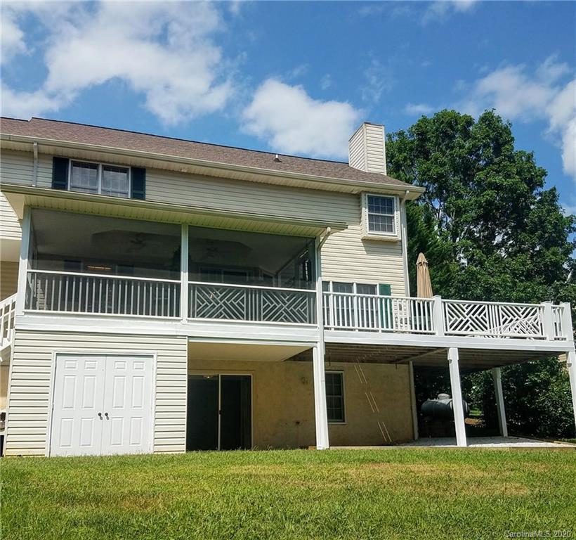 8 Amber Knoll Court Weaverville NC 28787