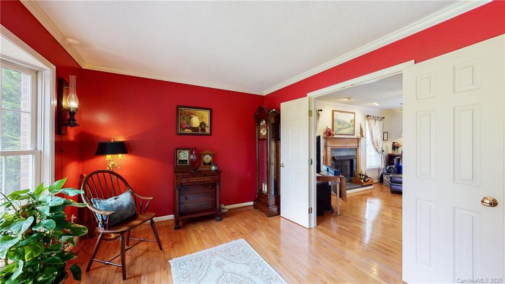 8 Amber Knoll Court Weaverville NC 28787