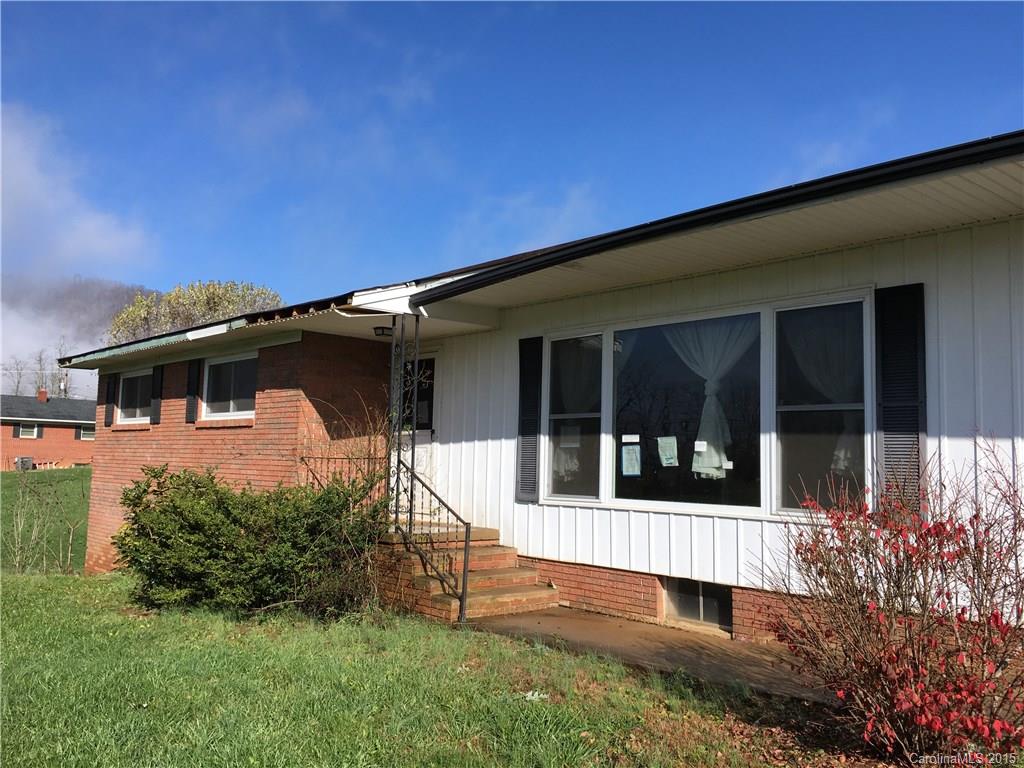 49 Viewmont Drive Canton NC 28716