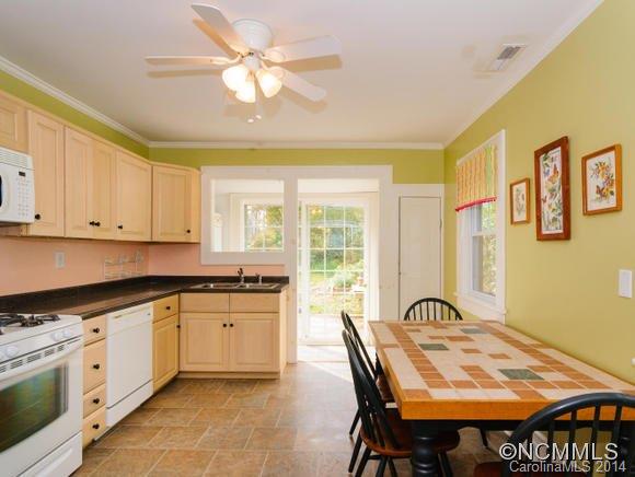 87 Oakwood Street Asheville NC 28806