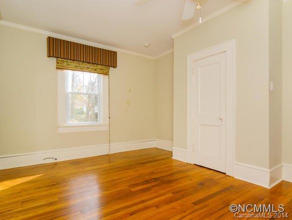 87 Oakwood Street Asheville NC 28806