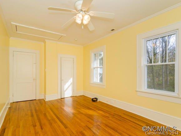 87 Oakwood Street Asheville NC 28806