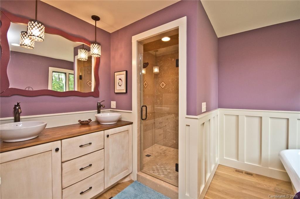 197 Laurel Road Arden NC 28704