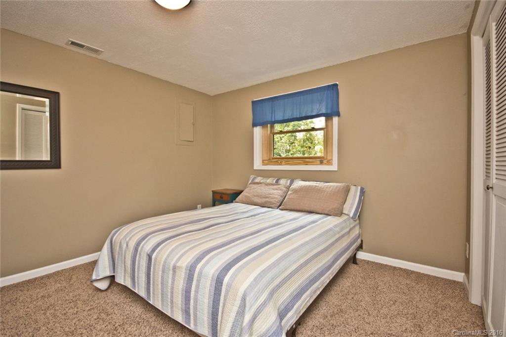 197 Laurel Road Arden NC 28704