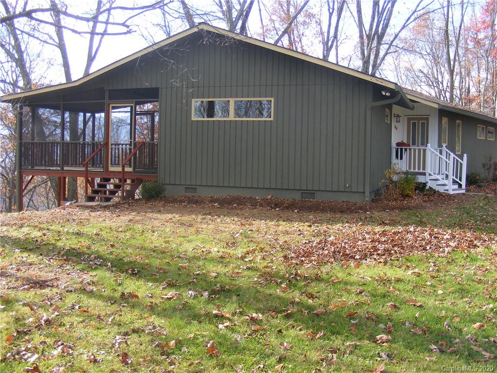 66 Carriage Lane Waynesville NC 28786