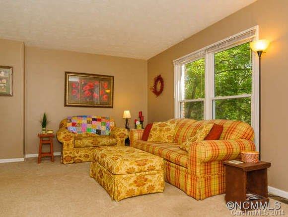 74 Tacoma Circle Asheville NC 28801