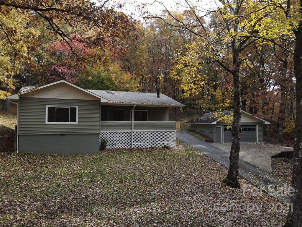 170 Country Road Brevard NC 28712