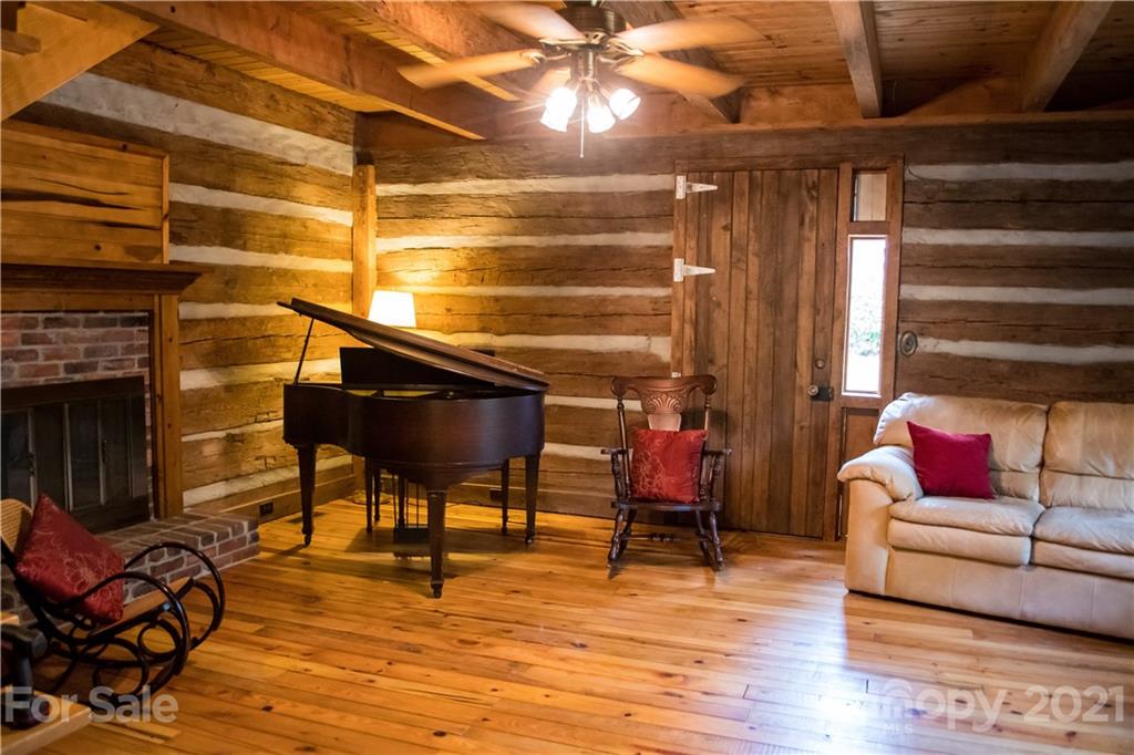 5126 Foreman Street Morganton NC 28655