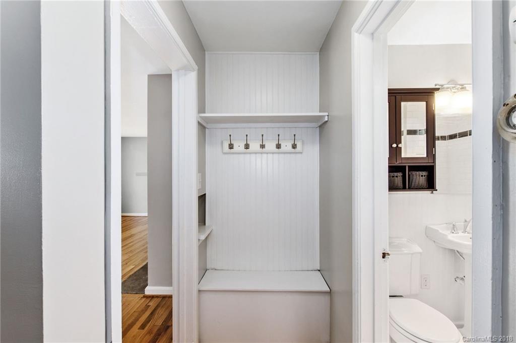34 Chester Place Asheville NC 28806
