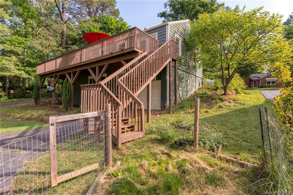 34 Chester Place Asheville NC 28806