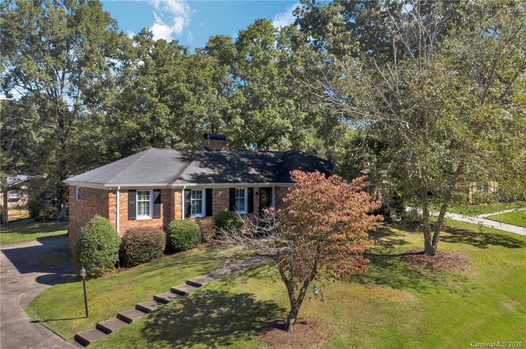 3521 School House Lane Charlotte NC 28226