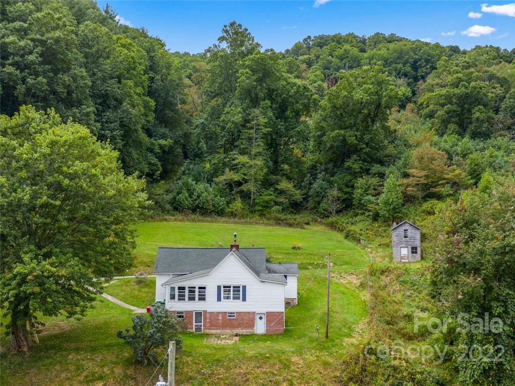 74 Heavenly Lane Burnsville NC 28714