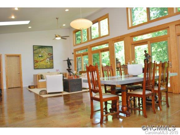 49 Leisure Lane Swannanoa NC 28778