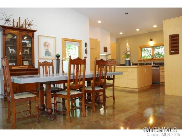 49 Leisure Lane Swannanoa NC 28778