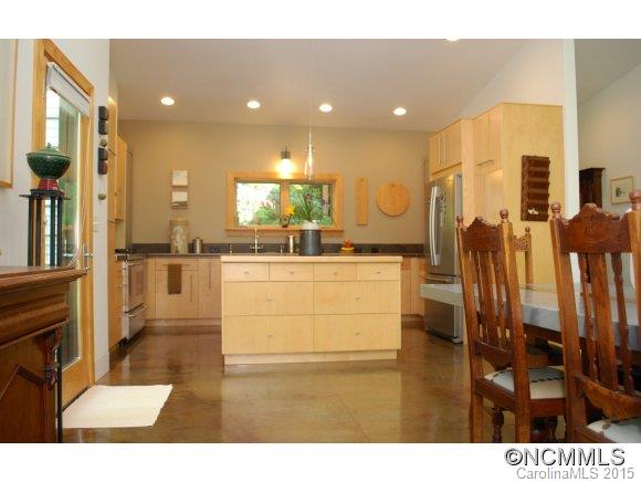 49 Leisure Lane Swannanoa NC 28778