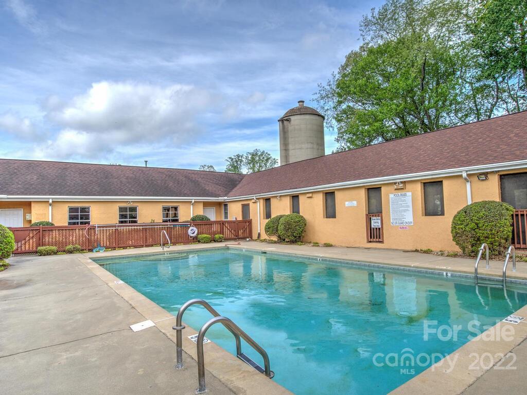 165 Farm Lane Mills River NC 28759