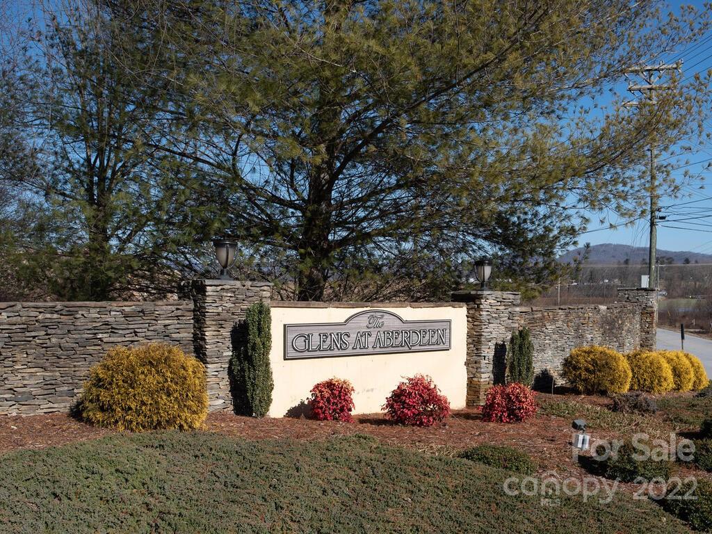 165 Farm Lane Mills River NC 28759