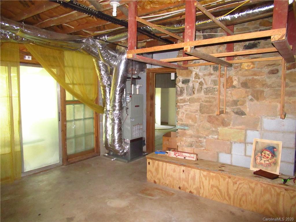 225 Patton Hill Road Swannanoa NC 28778