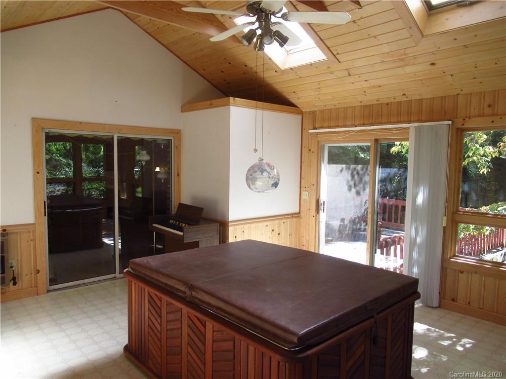 225 Patton Hill Road Swannanoa NC 28778