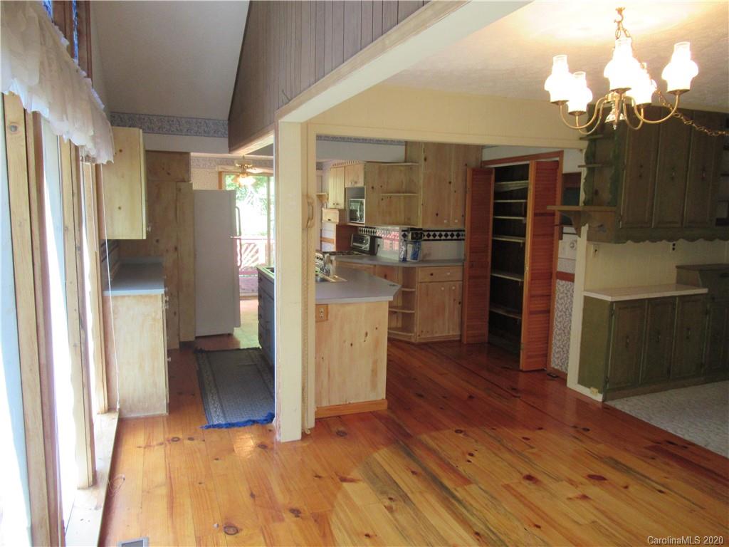 225 Patton Hill Road Swannanoa NC 28778