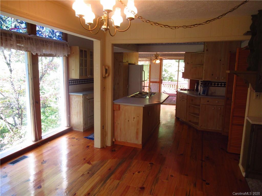 225 Patton Hill Road Swannanoa NC 28778