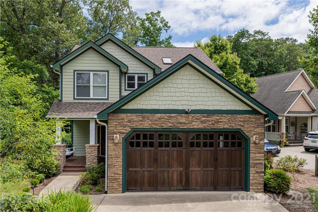 18 Banks Town Road Weaverville NC 28787
