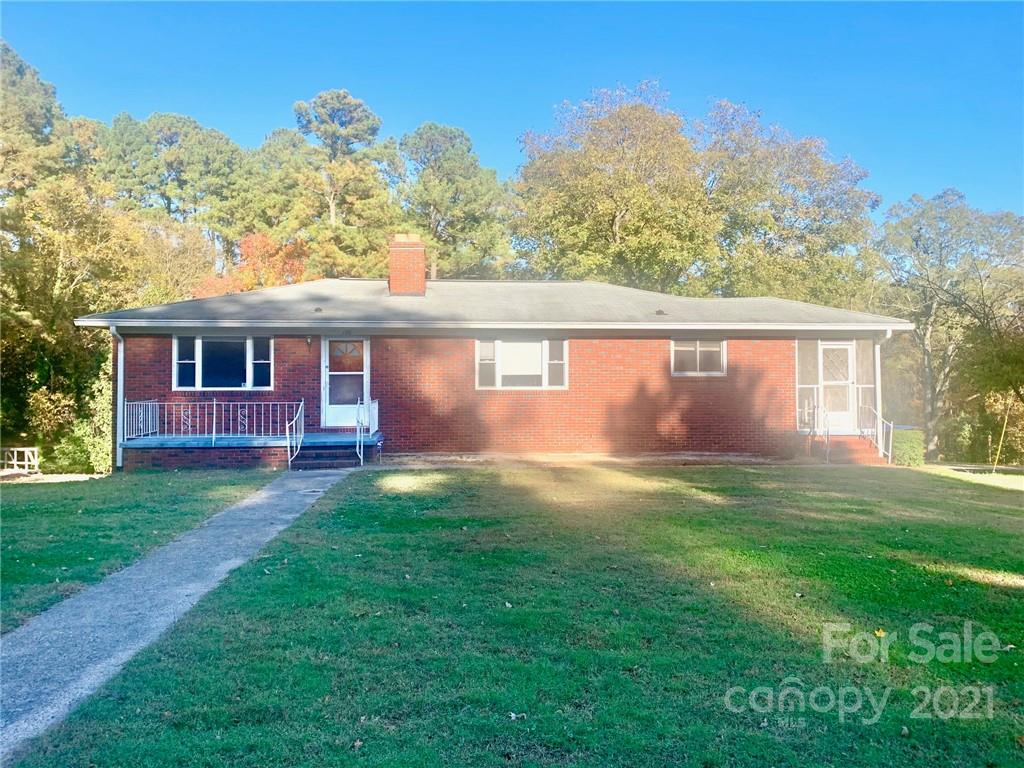 176 Simpson Drive NE Concord NC 28025