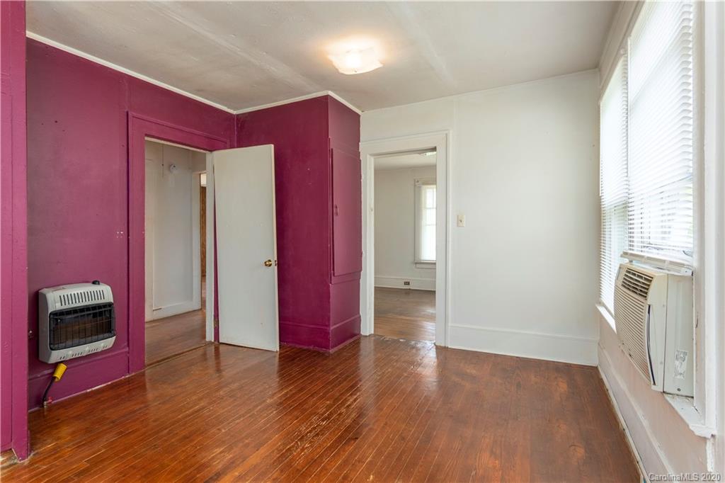 87 Montana Avenue Asheville NC 28806