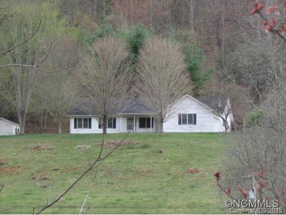 201 Hummingbird Lane Burnsville NC 28714