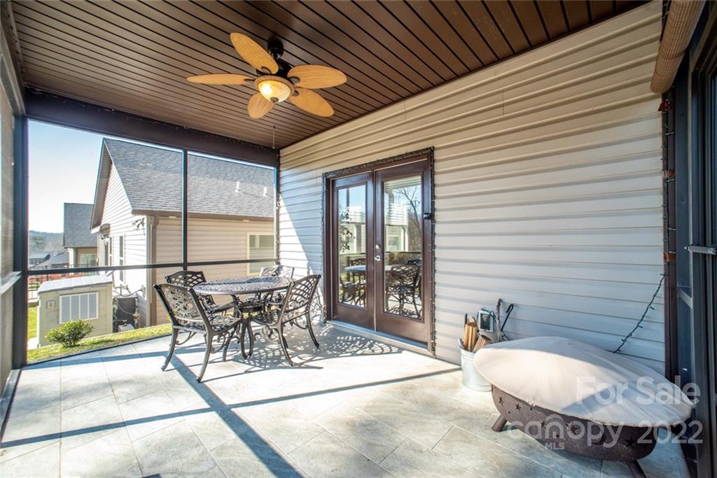 52 Brown Street Weaverville NC 28787
