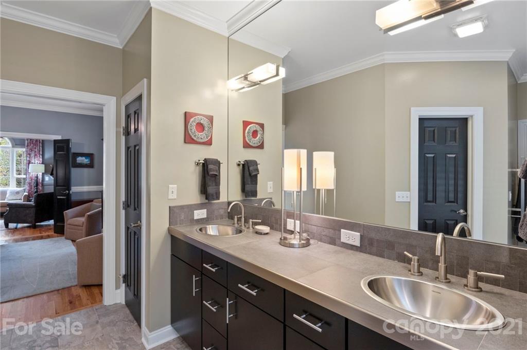 209 Clear Vista Circle Asheville NC 28805