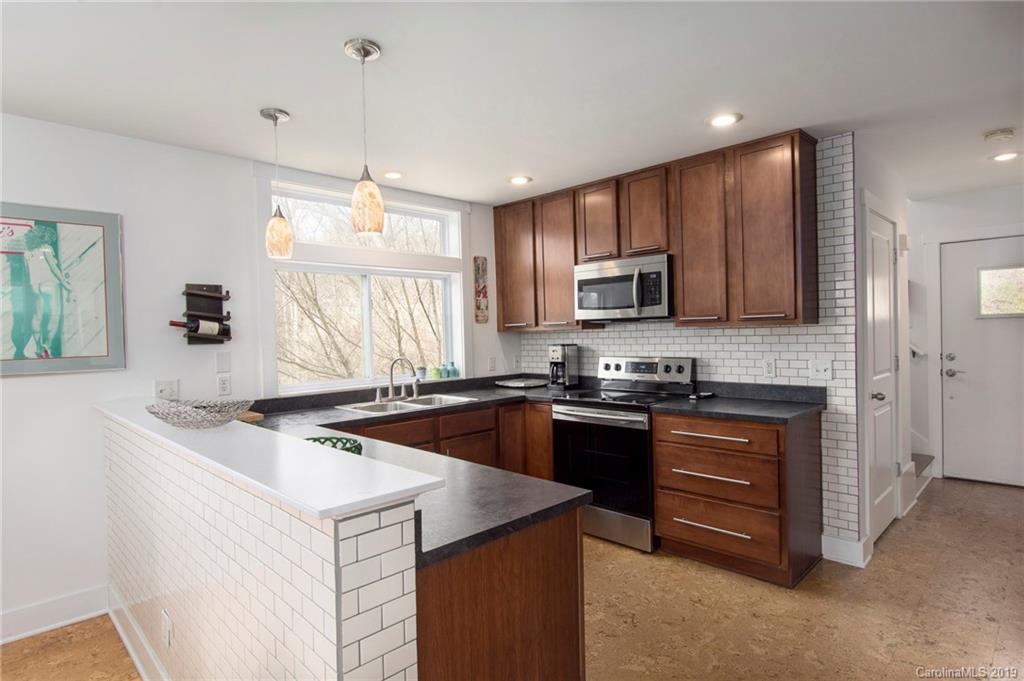 4 Keebler Road Asheville NC 28803