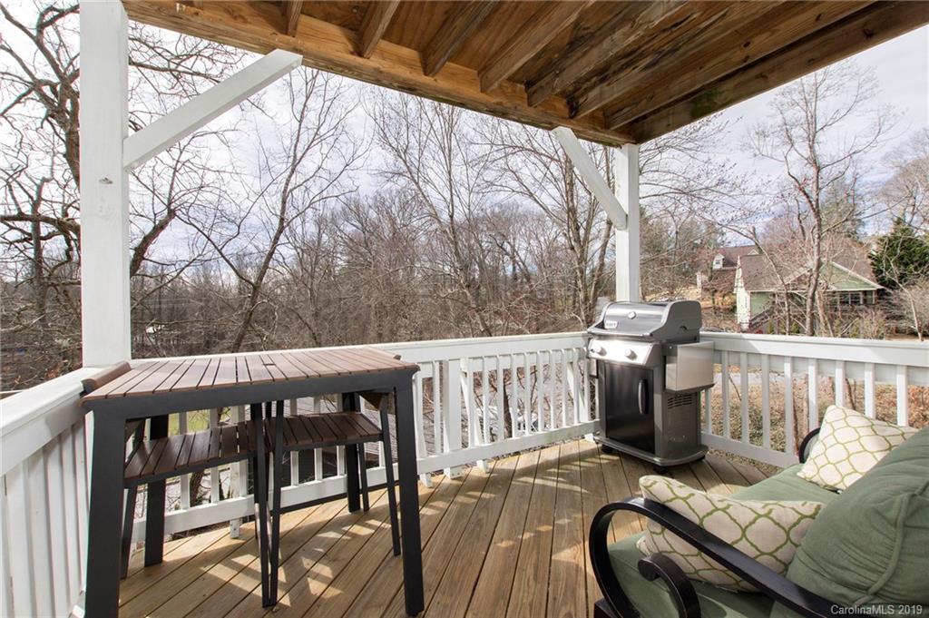 4 Keebler Road Asheville NC 28803