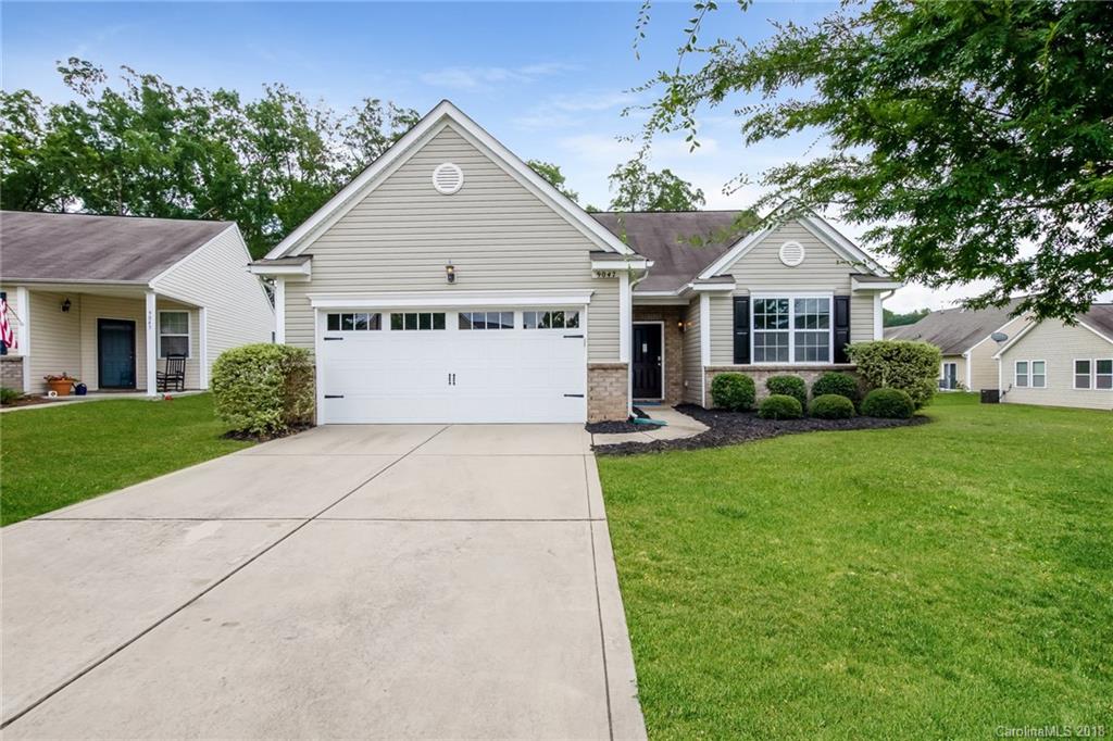 9047 Paddle Oak Road Charlotte NC 28227