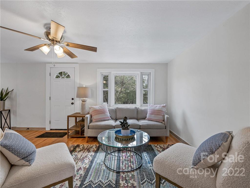 22 Spring Drive Asheville NC 28806