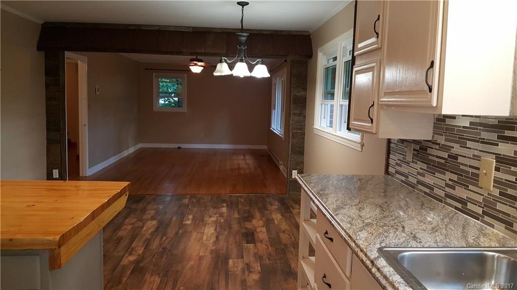 34 Hawkins Drive W Marion NC 28752