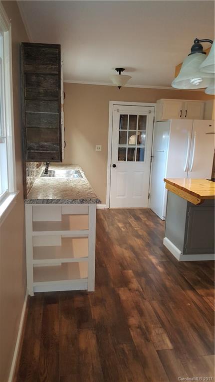 34 Hawkins Drive W Marion NC 28752