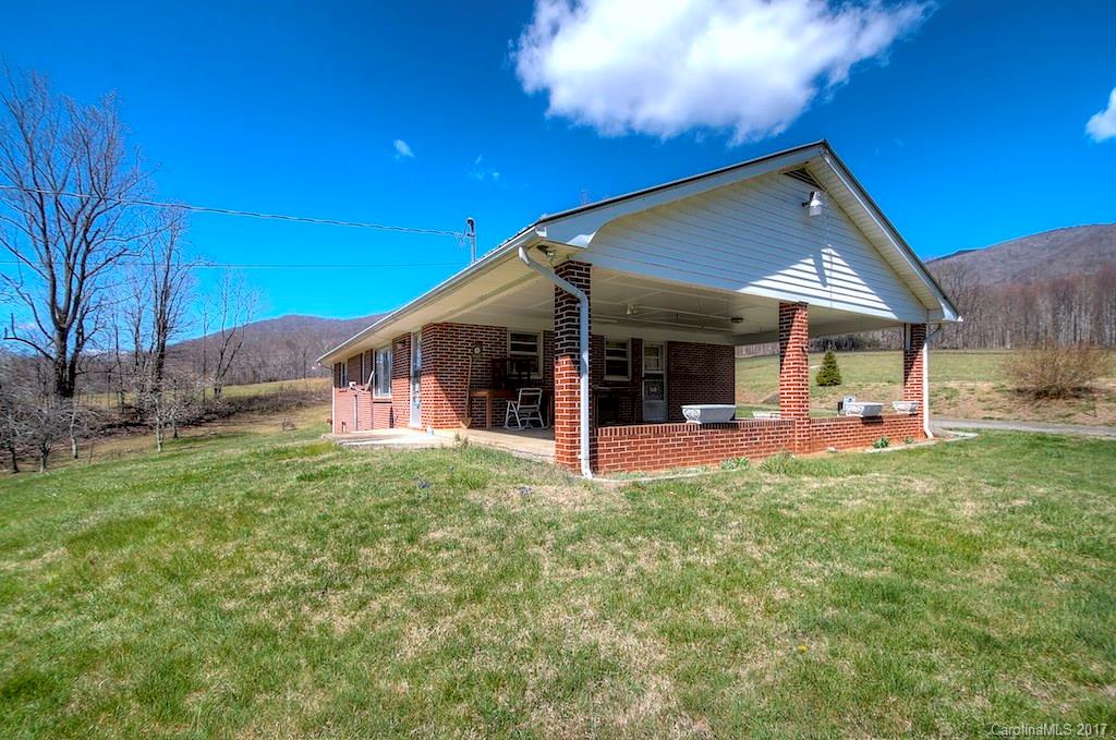 155 Mckinney Lane Bakersville NC 28705