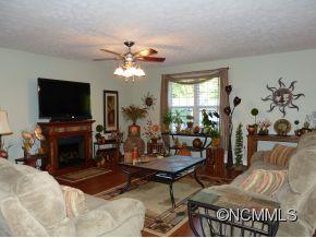 14 Mosers Place Candler NC 28715
