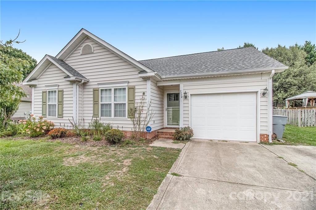 9314 Broken Pine Lane Charlotte NC 28269