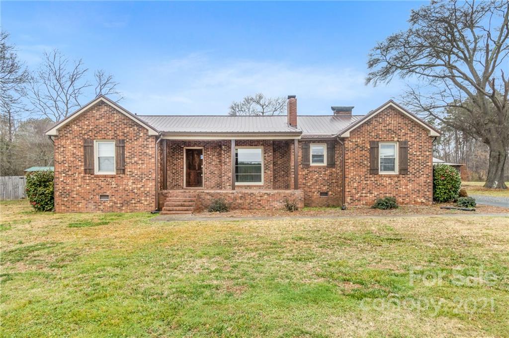 2059 Dallas Stanley Highway Stanley NC 28164