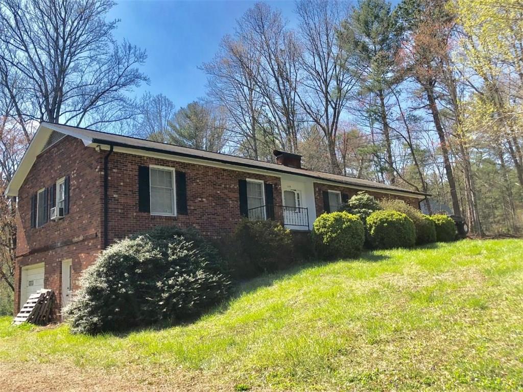 1113 Brockmore Drive Lenoir NC 28645