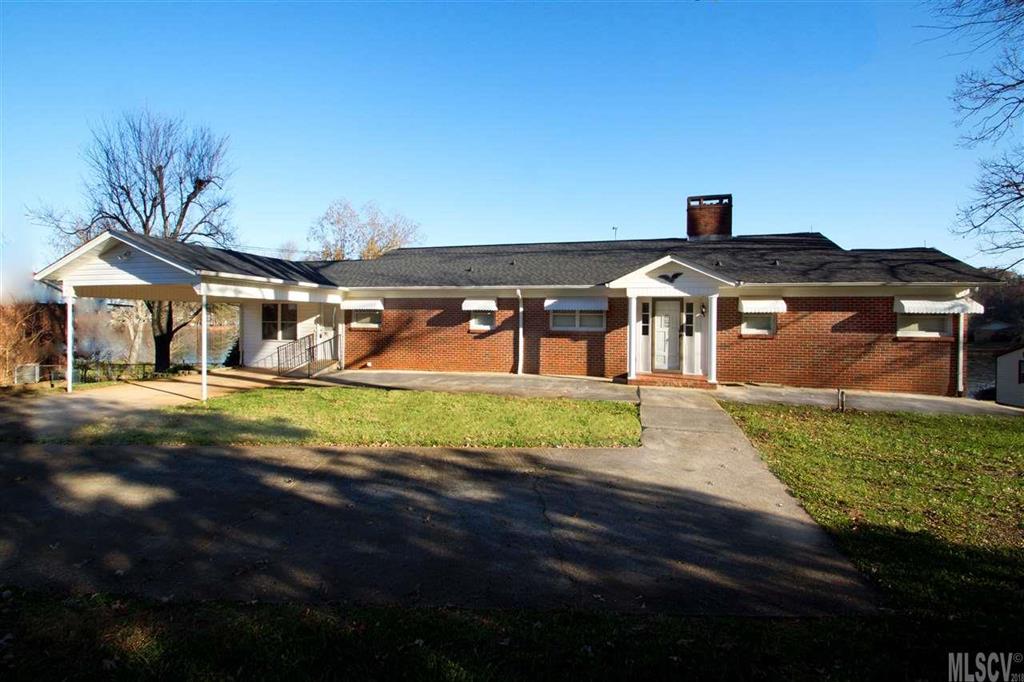 559 Moretz Court Hickory NC 28601
