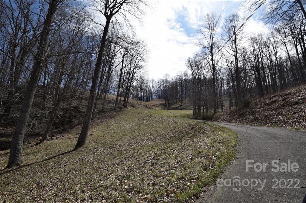 4350 Highway 261 Bakersville NC 28705