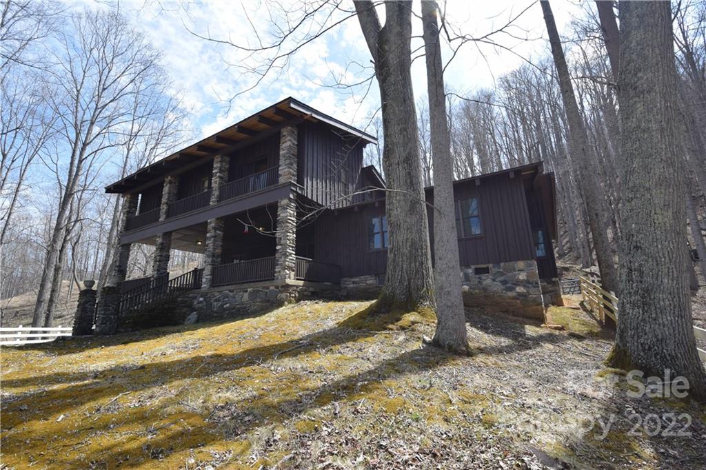 4350 Highway 261 Bakersville NC 28705