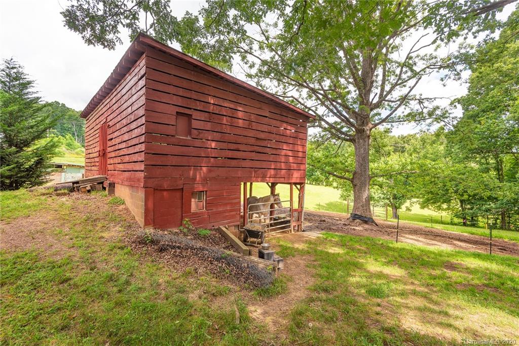 46 Piney Mountain Church Road Candler NC 28715