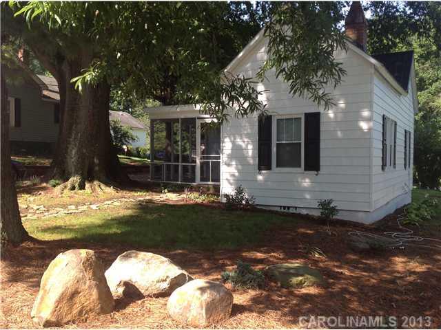 832 N Deal Avenue Newton NC 28658