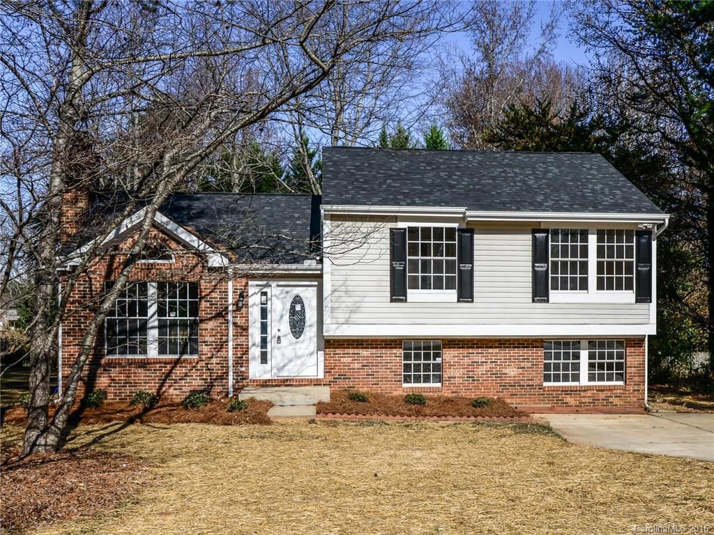 8105 Chestnut Ridge Drive Charlotte NC 28215
