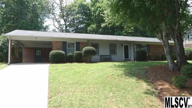 1061 20th Avenue NW Hickory NC 28601