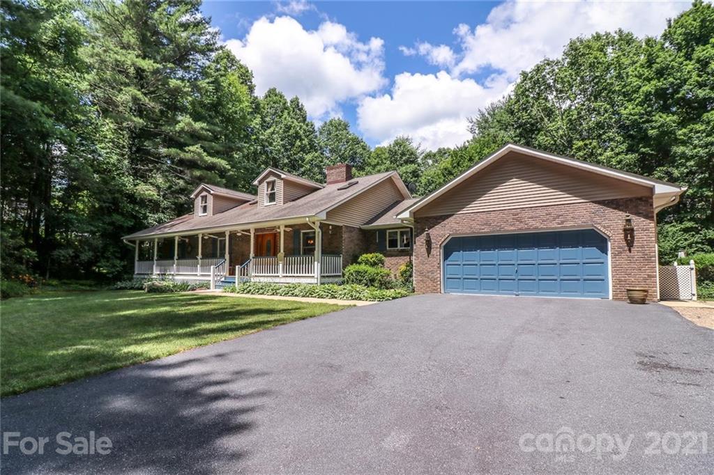 331 Thomas Road Hendersonville NC 28739